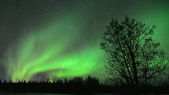 visions_pho_2013037_lrg